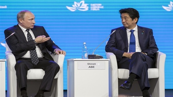 طوكيو تتجاهل معارضة واشنطن على قمة بين «شينزو آبي وبوتين»