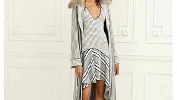 5 تصميمات لـ Jonathan Simkhai ماينفعش تلبسيهم