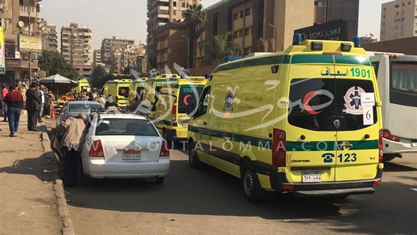 الآلاف يشيعون جنازة شهداء كنيسة العباسية (صور)