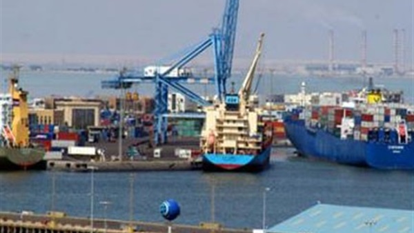 غلق بوغاز ميناء الإسكندرية نظرا لسوء الأحوال الجوية غلق بوغاز ميناء الإسكندرية نظرا لسوء الأحوال الجوية