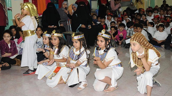 400 طفل «فرعوني» يشاركون في مسيرة «حب مصر»
