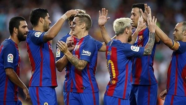 «سواريز» يجدد لبرشلونة الجمعة