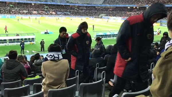 لاعبو كاشيما راقبوا الريال خلال مباراته مع كلوب أمريكا لاعبو كاشيما راقبوا الريال خلال مباراته مع كلوب أمريكا