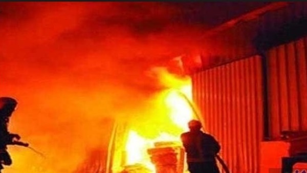 مصرع شخص وإصابة 10 إثر حريق بمركز للمهاجرين في فرنسا