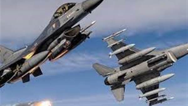 التحالف الدولي يعلن تدمير أسلحة ثقيلة استولى عليها داعش في تدمر