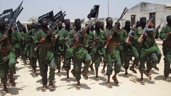الصومال: مسلحو «الشباب» قتلوا 10 أشخاص في كسمايو