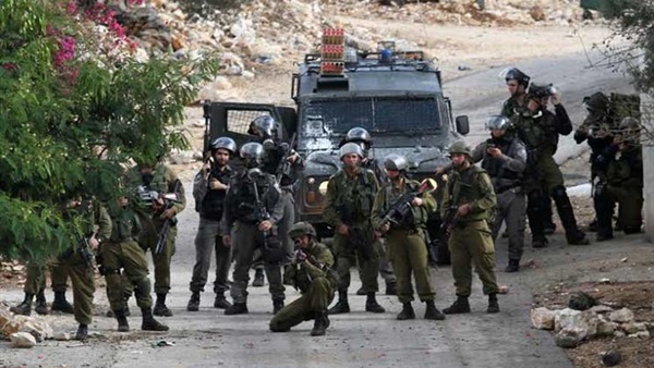 قوات إسرائيلية تقتحم بلدة شرق القدس وتعلنها منطقة عسكرية مغلقة‎