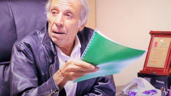 المخرج محمد عزيزية يستأنف تصوير «السلطان والشاه»