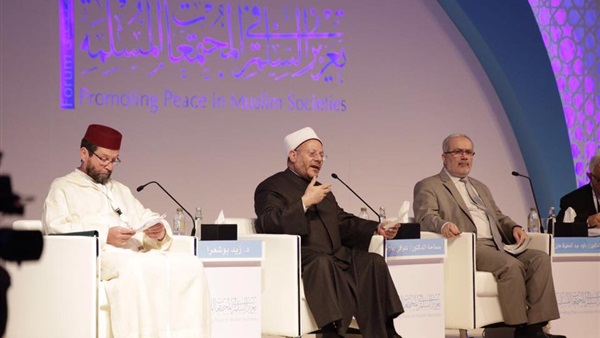 المفتي من الإمارات: الإسلام حدد صاحب قرار الحرب المفتي من الإمارات: الإسلام حدد صاحب قرار الحرب