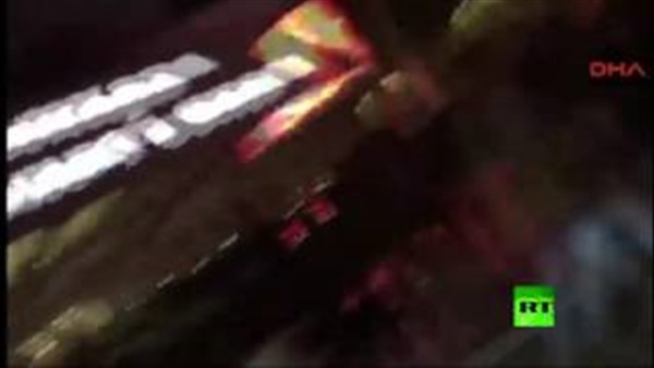 لقطات لمحيط إطلاق النار على سفير روسيا بتركيا (فيديو) لقطات لمحيط إطلاق النار على سفير روسيا بتركيا (فيديو)