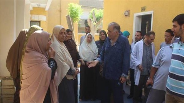إحالة 7 أطباء بـ«طب الأسرة» ببلقاس للتحقيق لتغيبهم عن العمل إحالة 7 أطباء بـ«طب الأسرة» ببلقاس للتحقيق لتغيبهم عن العمل