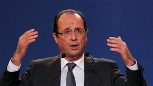 اليوم.. أولاند يلتقي ملك المغرب فى باريس