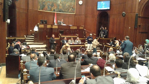 وزراء ومحافظون وأحزاب يناقشون قانون الإدارة المحلية بالبرلمان وزراء ومحافظون وأحزاب يناقشون قانون الإدارة المحلية بالبرلمان