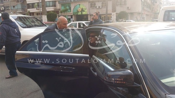 «أبوريدة» يحضر جنازة مدير فرع نادي الصيد (صور) «أبوريدة» يحضر جنازة مدير فرع نادي الصيد (صور)