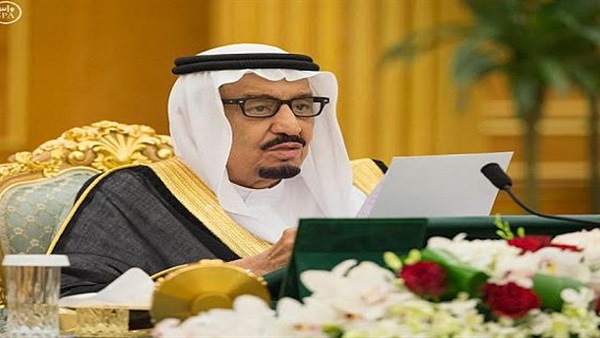 «سالمان» يقر ميزانية السعودية «في ظروف اقتصادية شديدة التقلب»