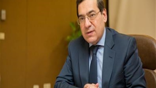 وزير البترول: استيراد «الخام العراقي» في الربع الأول من 2017 وزير البترول: استيراد «الخام العراقي» في الربع الأول من 2017