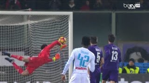 «نابولي» يتفوق على «فيورنتينا» بهدف في الشوط الأول (فيديو) «نابولي» يتفوق على «فيورنتينا» بهدف في الشوط الأول (فيديو)