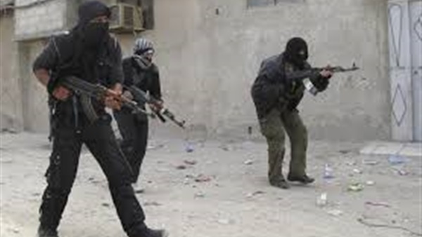 10 مسلحين يحتجزون 170 من القوات الدولية في مالي 10 مسلحين يحتجزون 170 من القوات الدولية في مالي