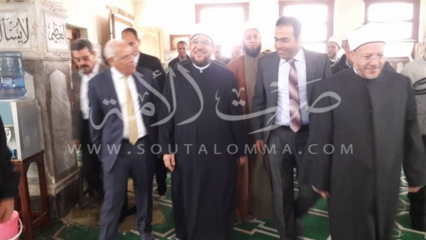 وزير الأوقاف والمفتي يتفقدان المجمع الإسلامي ببورفؤاد وزير الأوقاف والمفتي يتفقدان المجمع الإسلامي ببورفؤاد