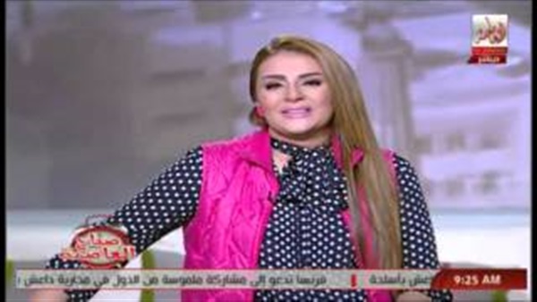 بالفيديو.. «رانيا ياسين» تتعرض لموقف محرج على الهواء بالفيديو.. «رانيا ياسين» تتعرض لموقف محرج على الهواء