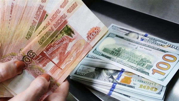 ارتفاع الروبل الروسي مقابل الدولار الأمريكي ارتفاع الروبل الروسي مقابل الدولار الأمريكي
