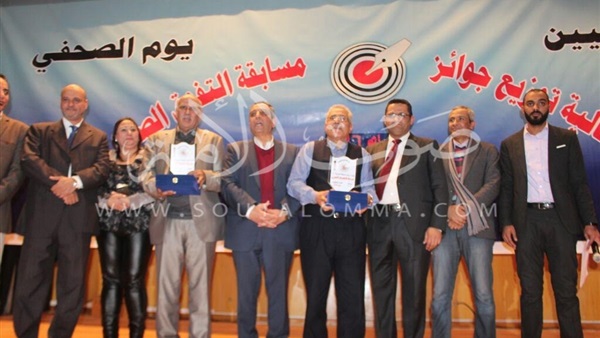 بالمستندات.. قرار رسمي لمكافحة الفساد بـ "التربية والتعليم" بالمستندات.. قرار رسمي لمكافحة الفساد بـ "التربية والتعليم"