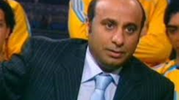 القمة 113: محمد نصر يثير غضب جمهور الزمالك بـ«مايكات مفتوحة» القمة 113: محمد نصر يثير غضب جمهور الزمالك بـ«مايكات مفتوحة»