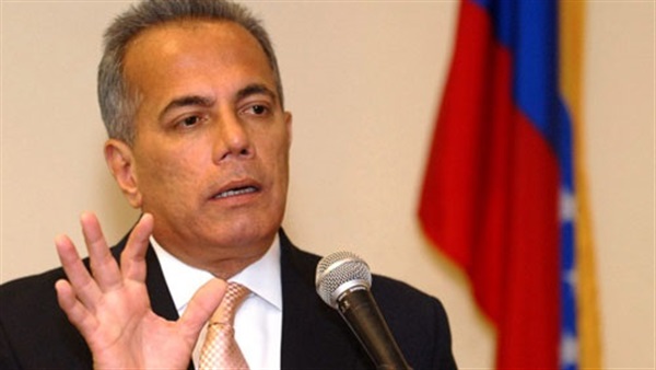 الحكومة في فنزويلا تطلق سراح مرشح سابق للرئاسة و5 معارضين