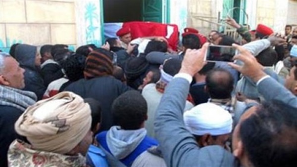 تشييع جثمان مجند شرطة استشهد بسيناء في مسقط رأسه بسوهاج