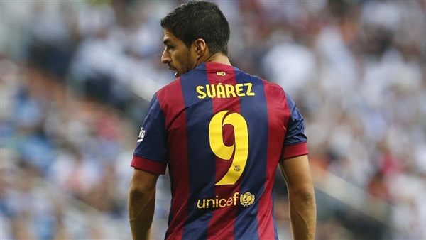 "سواريز" يهز شباك ريال مدريد بهدف رابع لبرشلونة