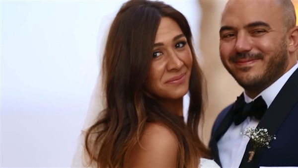 لقطات حقيقية من زفاف العسيلي في كليبه الجديد (فيديو) لقطات حقيقية من زفاف العسيلي في كليبه الجديد (فيديو)