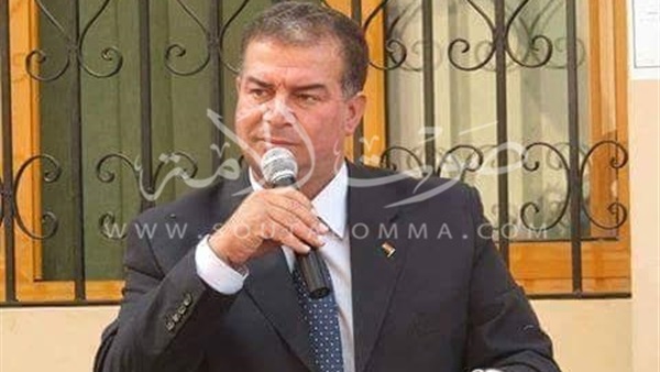 «وكيل تعليم الفيوم» يستبعد ملاحظين بـ «السادات» لعدم انضباطهما «وكيل تعليم الفيوم» يستبعد ملاحظين بـ «السادات» لعدم انضباطهما