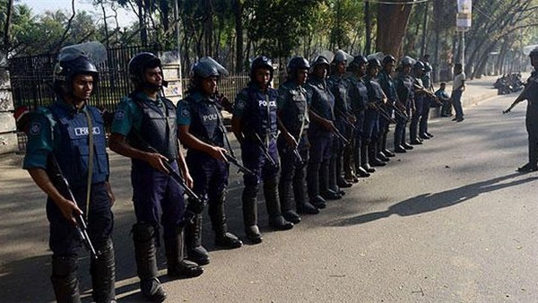 تعزيز الاجراءات الامنية بعد اعدام اثنين من قياديي المعارضة شنقا في بنغلادش تعزيز الاجراءات الامنية بعد اعدام اثنين من قياديي المعارضة شنقا في بنغلادش