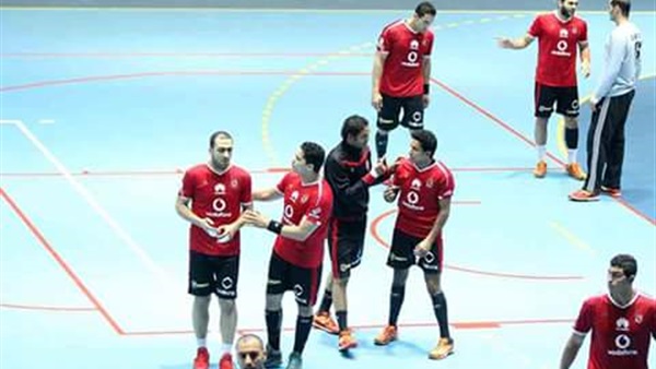 «الأهلي والجزيرة» يتأهلان إلى نهائي كأس اتحاد «اليد» «الأهلي والجزيرة» يتأهلان إلى نهائي كأس اتحاد «اليد»
