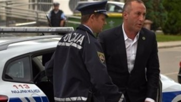 الشرطة الفرنسية تعتقل رئيس وزراء كوسوفو السابق بناء على مذكرة صربية الشرطة الفرنسية تعتقل رئيس وزراء كوسوفو السابق بناء على مذكرة صربية
