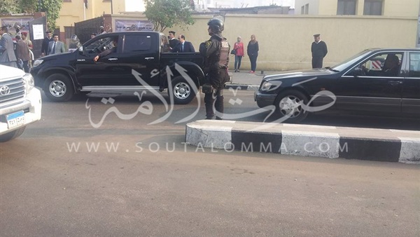 بالصور.. الحرس الجمهوري يؤمن لجنة «السيسي» بمصر الجديدة بالصور.. الحرس الجمهوري يؤمن لجنة «السيسي» بمصر الجديدة