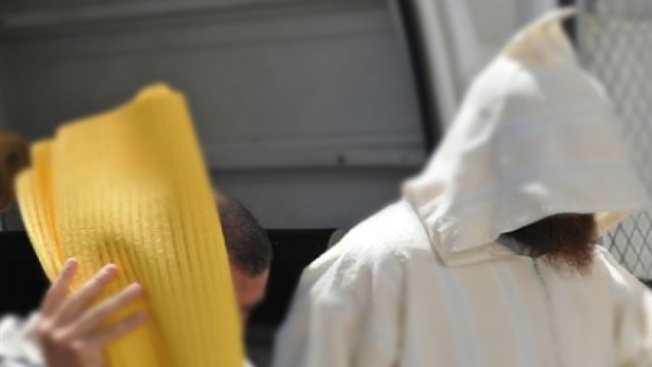 ضبط «إمام مسجد» بتهمة النصب على 28 مواطنا في الجيزة