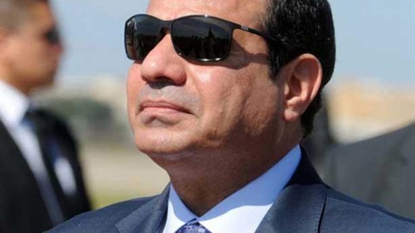 السيسي يوفد «الديواني» لتهنئة رئيس الطائفة الإنجيلية بعيد الميلاد السيسي يوفد «الديواني» لتهنئة رئيس الطائفة الإنجيلية بعيد الميلاد