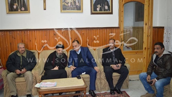 رئيس مدينة كفر الشيخ يهنئ الأقباط بعيد الميلاد المجيد (صور) رئيس مدينة كفر الشيخ يهنئ الأقباط بعيد الميلاد المجيد (صور)