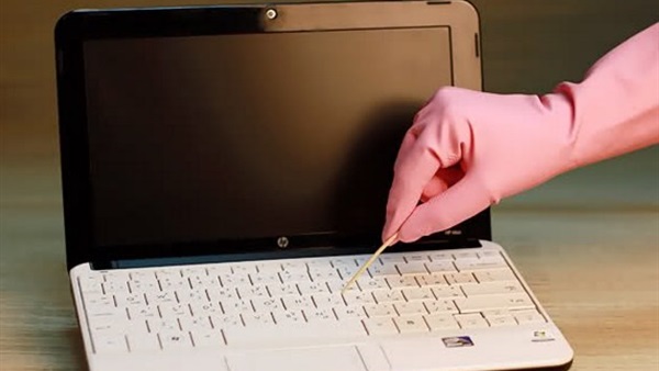 6 خطوات لتنظيف «اللاب توب».. تعرفوا عليها