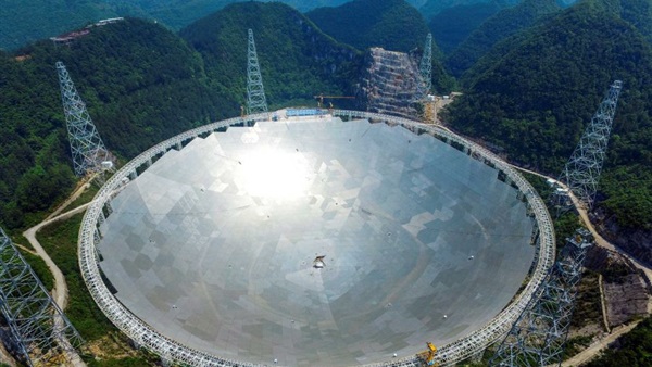 الصين تبني أعلى تلسكوب في العالم