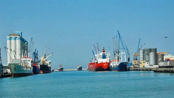 إغلاق مينائي اللاذقية وطرطوس بسبب سوء الأحوال الجوية إغلاق مينائي اللاذقية وطرطوس بسبب سوء الأحوال الجوية
