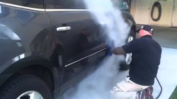 تعرف على فوائد غسل السيارة باستخدام «البخار»