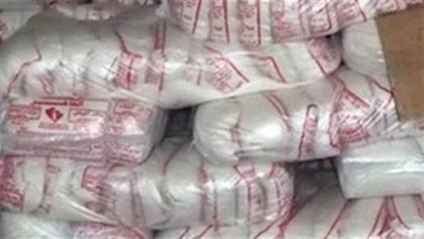 ضبط 154 طنا من السكر التمويني قبل بيعها في السوق السوداء بقنا ضبط 154 طنا من السكر التمويني قبل بيعها في السوق السوداء بقنا