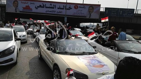 بالصور..سيارات الدعاية ونقل الناخبين تخترقا «الصمت» فى المنوفية