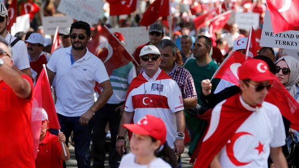 الاحتجاجات تضرب أنقرة بسبب حلم «أردوغان» (فيديو) الاحتجاجات تضرب أنقرة بسبب حلم «أردوغان» (فيديو)