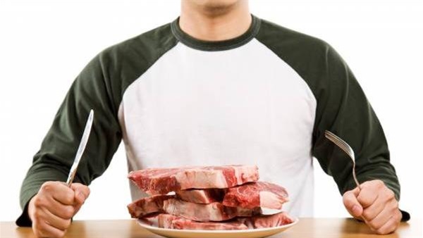 دراسة: تحذر من تناول الرجال اللحوم الحمراء 