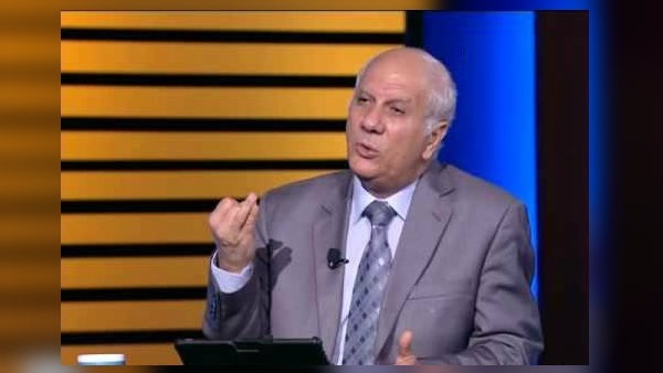 خبير بحري يشيد بقرار تنظيم أنشطة النقل