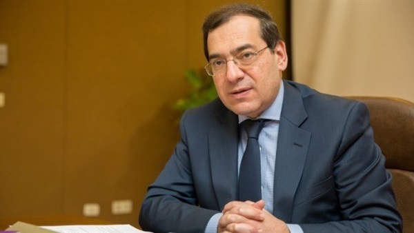 «الملا» يشدد على سرعة الانتهاء من المشروعات الجديدة «الملا» يشدد على سرعة الانتهاء من المشروعات الجديدة