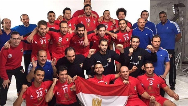 منتخب مصر لكرة اليد يصل باريس للمشاركة في مونديال فرنسا منتخب مصر لكرة اليد يصل باريس للمشاركة في مونديال فرنسا